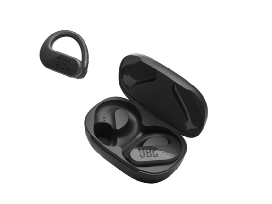 JBL ENDURANCE PEAK 3 SON AUDÍFONOS INALÁMBRICOS DEPORTIVOS TRUE WIRELESS CON CERTIFICACIÓN IP68 A PRUEBA DE AGUA Y POLVO, IDEALES PARA ENTRENAMIENTOS INTENSOS. CUENTAN CON TECNOLOGÍA POWERHOOK™ PARA UN AJUSTE SEGURO, CONTROL TÁCTIL, SONIDO JBL PURE BASS Y HASTA 50 HORAS DE REPRODUCCIÓN (10 HORAS EN LOS AURICULARES + 40 HORAS ADICIONALES CON EL ESTUCHE DE CARGA). INCORPORAN 4 MICRÓFONOS PARA LLAMADAS CLARAS, FUNCIONES AMBIENT AWARE Y TALKTHRU, Y SON COMPATIBLES CON LA APLICACIÓN JBL HEADPHONES. SU CONECTIVIDAD BLUETOOTH 5.2 ASEGURA UNA TRANSMISIÓN ESTABLE, Y CUENTAN CON CARGA RÁPIDA (SPEED CHARGE) QUE PROPORCIONA HASTA 1 HORA DE USO CON SOLO 10 MINUTOS DE CARGA. SU DISEÑO ERGONÓMICO Y LIGERO, JUNTO A LA TECNOLOGÍA TWISTLOCK™.